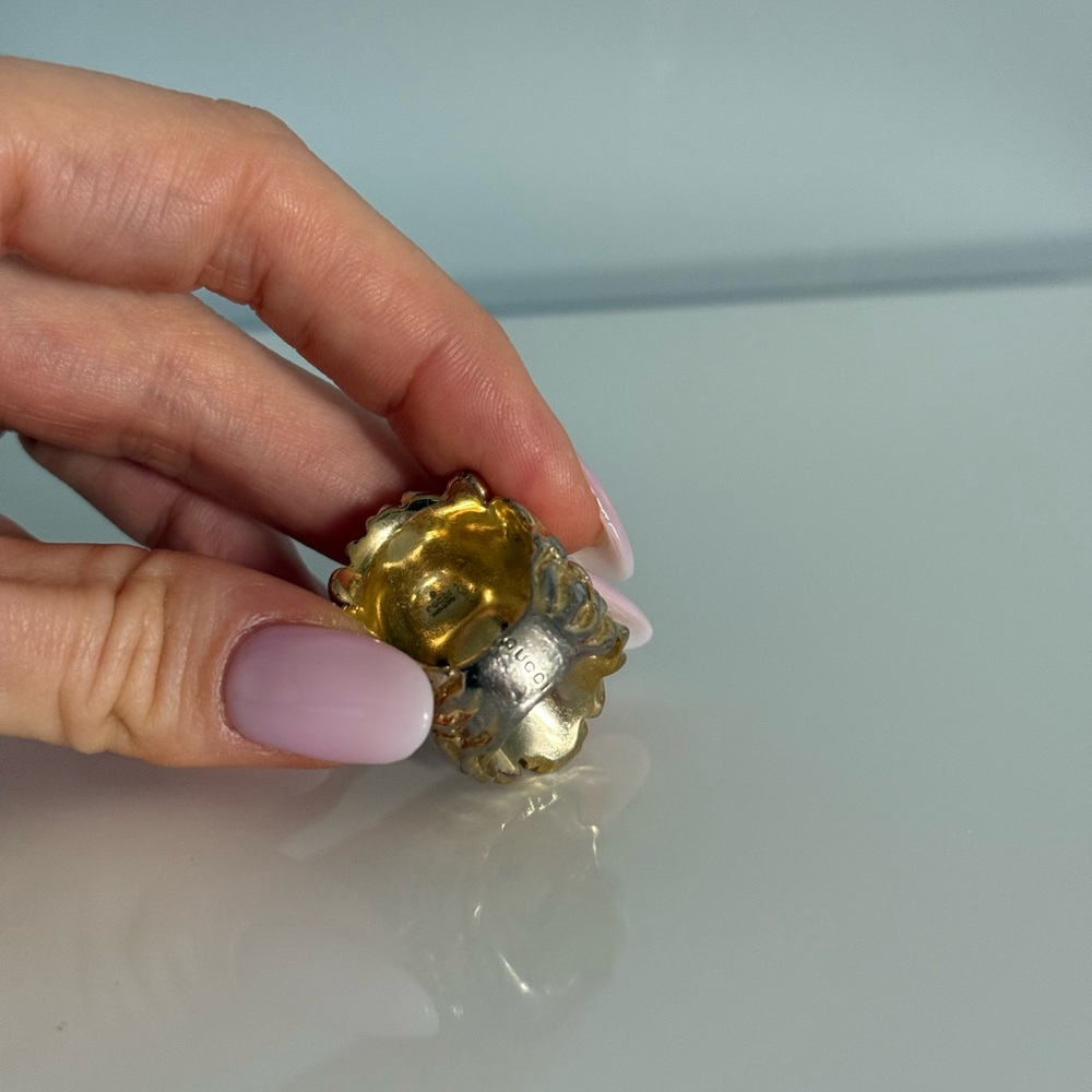 Gucci Gold Statement Jewelry Ring - Picture 3 of 5